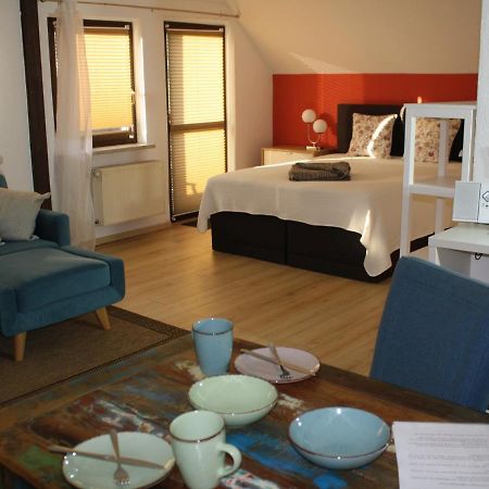 Apartamento Zu Den Grauen Ziegenboecken Serba Exterior foto