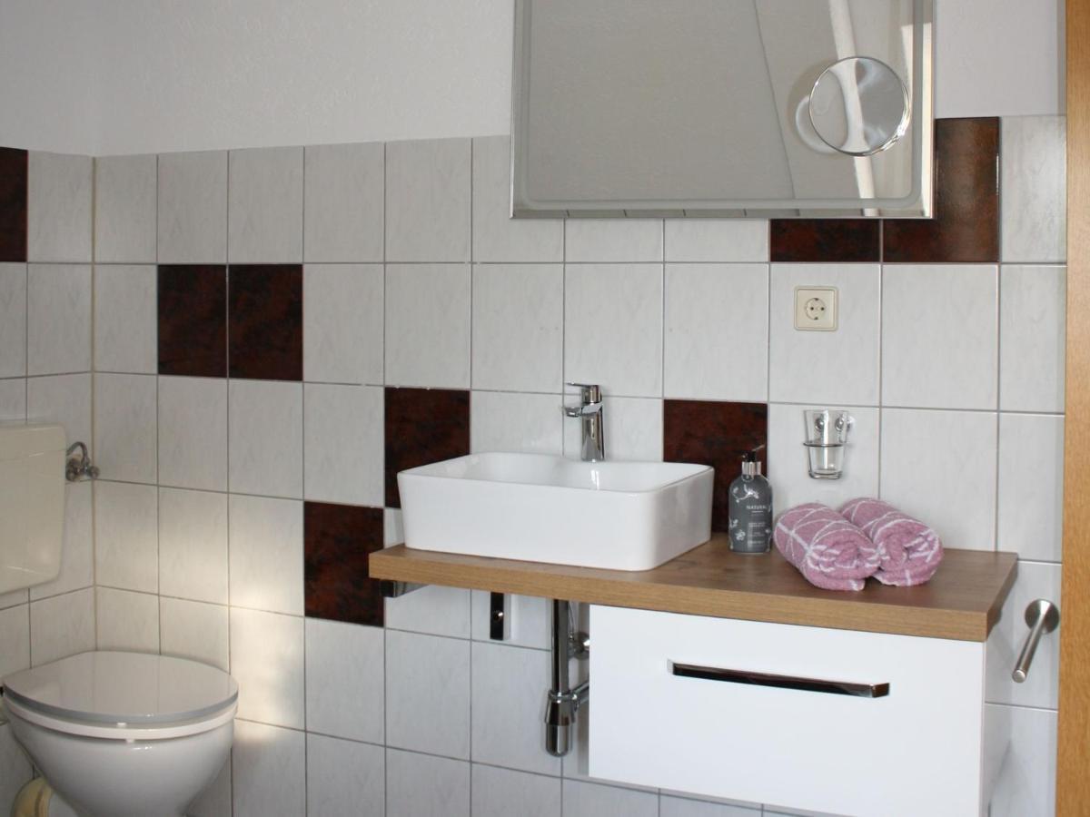 Apartamento Zu Den Grauen Ziegenboecken Serba Exterior foto